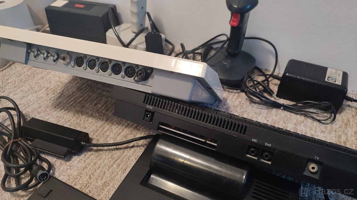 ZX Spectrum + 48K & ruský klon Delta-S - 5