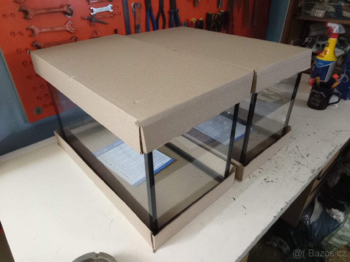 Dvě úplně nová akvária 37L - 5