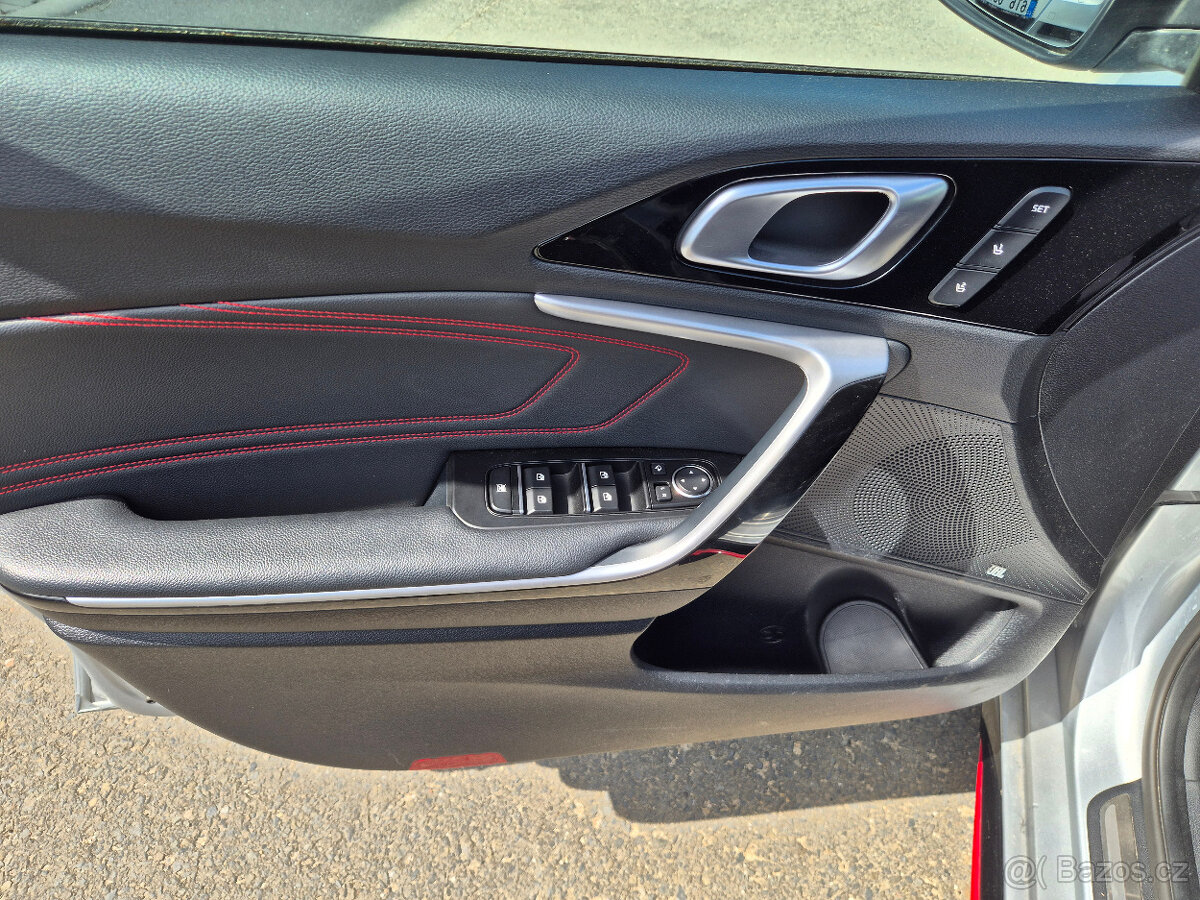 KIA Pro Ceed - 5