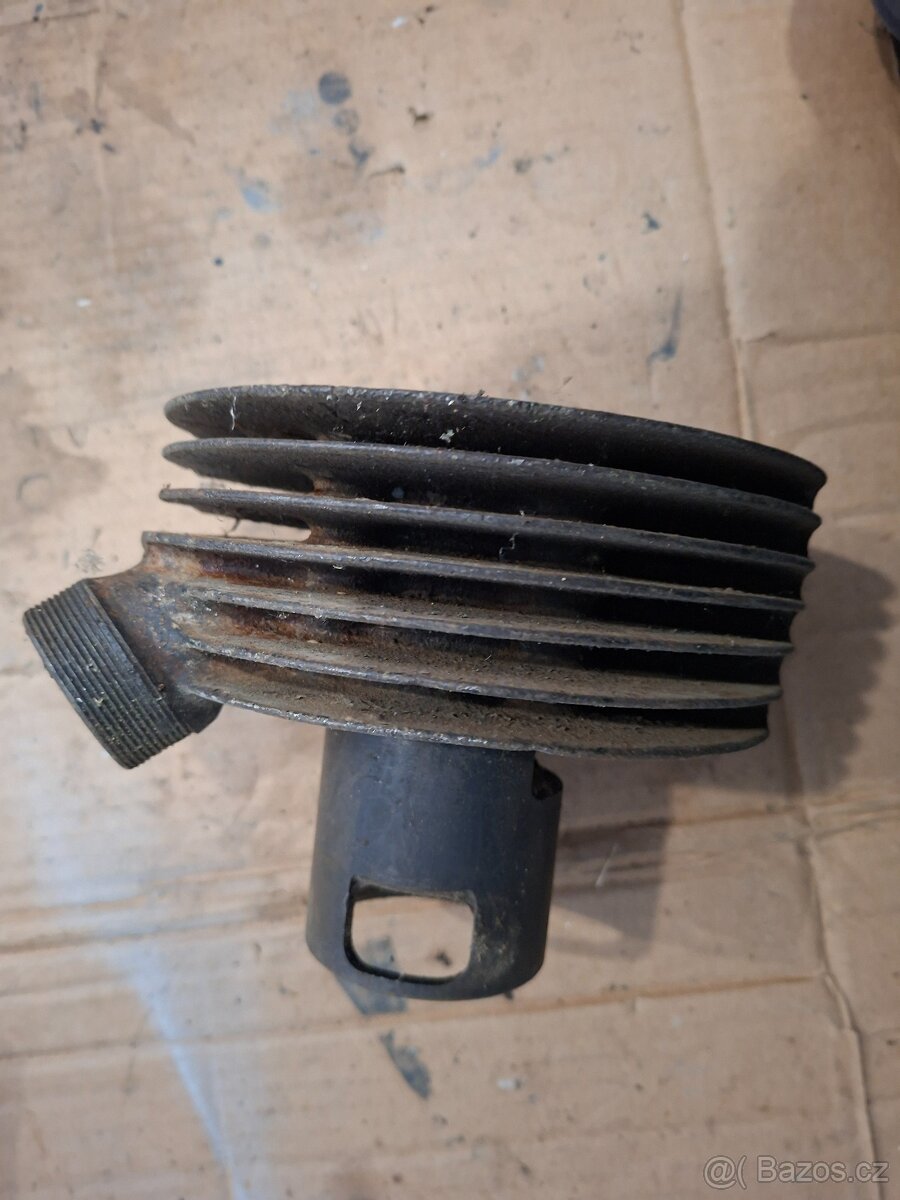 Jawa 250 kyvacka, panelka - valec - 5