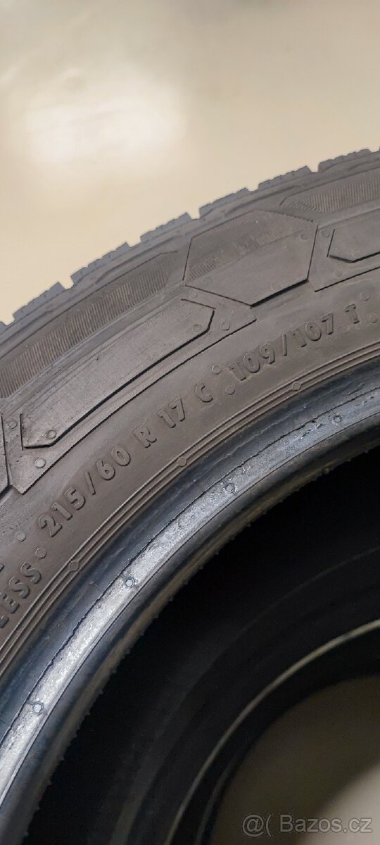 215/60/17C Continental WinterVan, DOT 2923, 8.2mm-7.5mm - 5