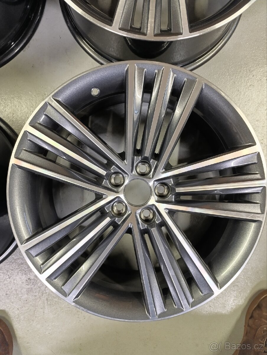 Škoda Scala R18 - 5