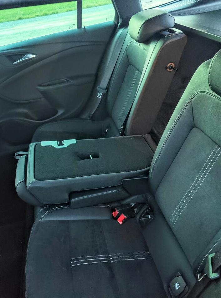 Opel Astra 2020 118 000 km - 5