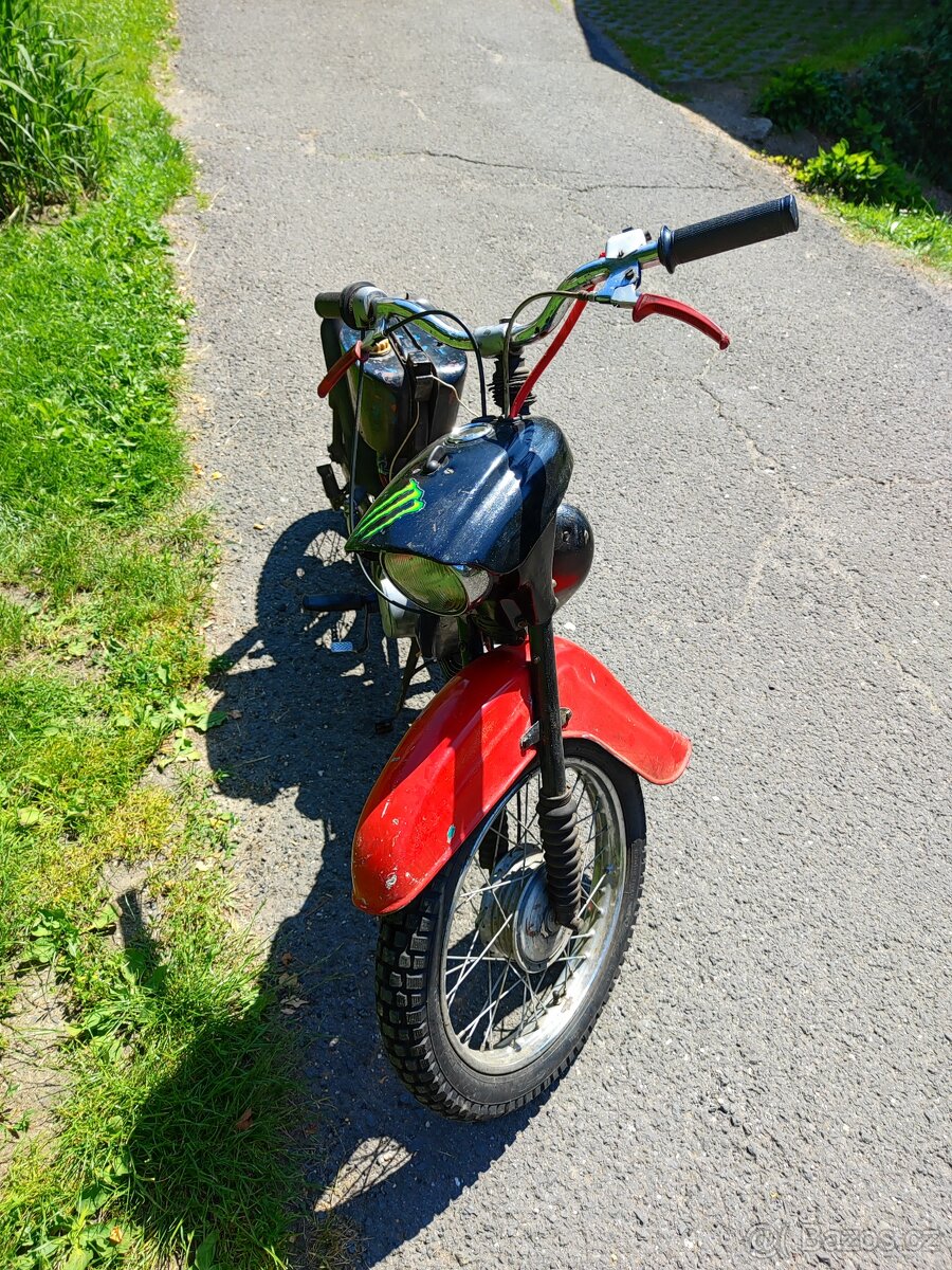 JAWA Pionýr O5 a náhradní díly - 5