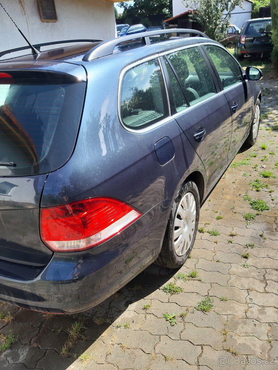 Prodám VW Golf 1.4 TSI Variant benzin - 5