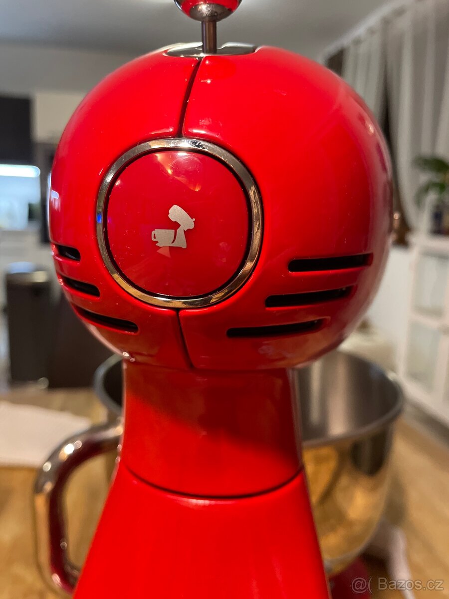 Kuchyňský robot Smeg 50’s Retro Style – červený - 5