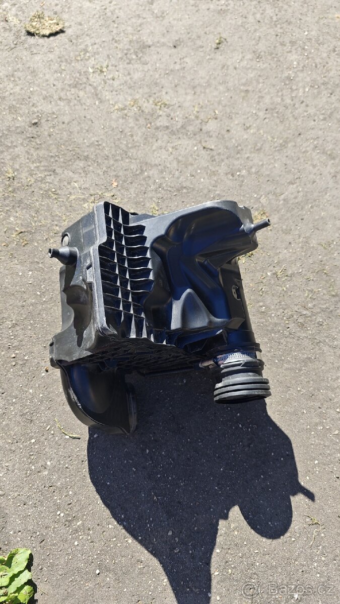 Box na vzduchový filtr - 165007121R Renault Talisman Megane - 5