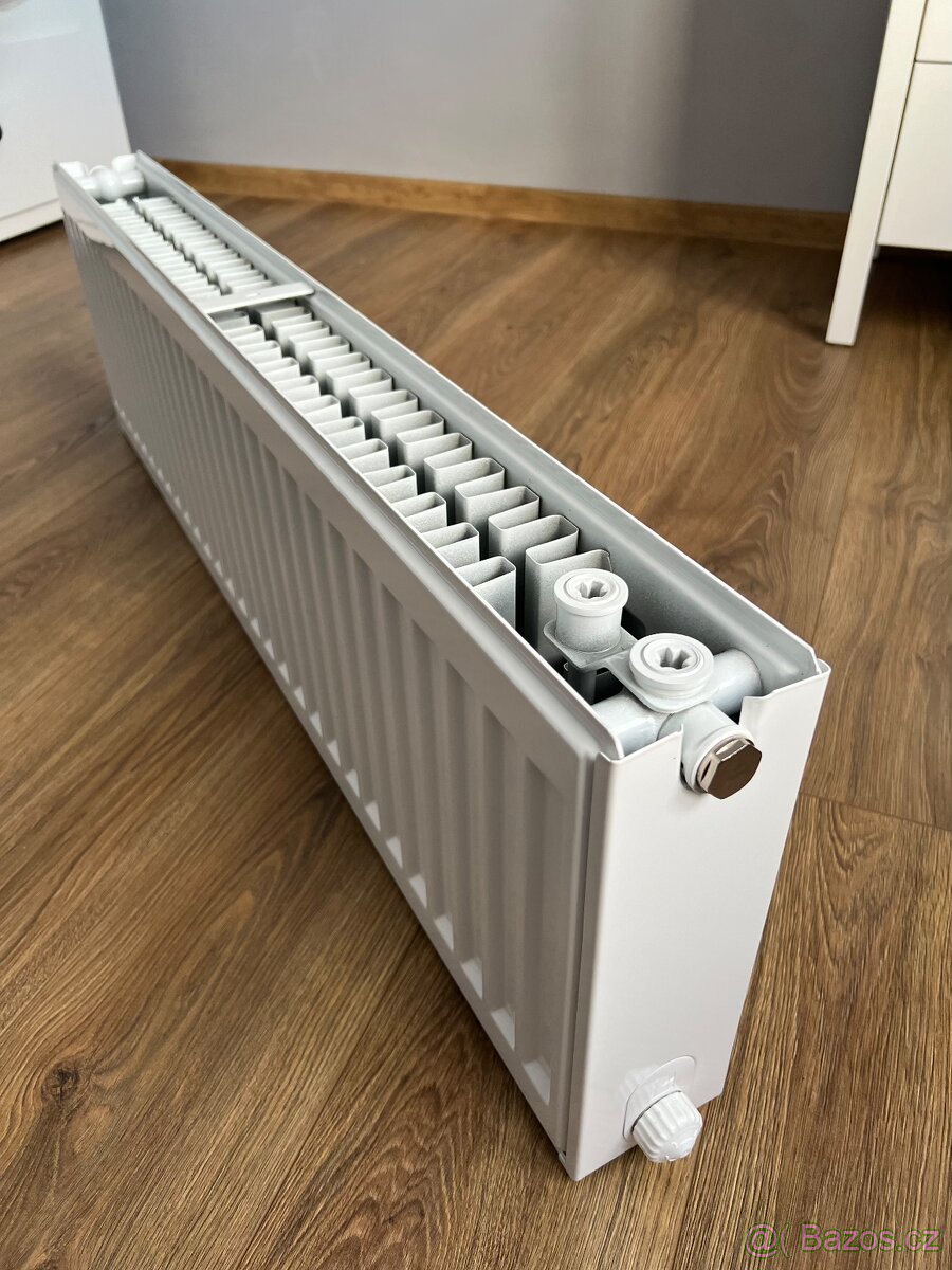 Radiátor RADIK VKU 22 300×1000 mm, Korado 22030100-6U-0010 - 5