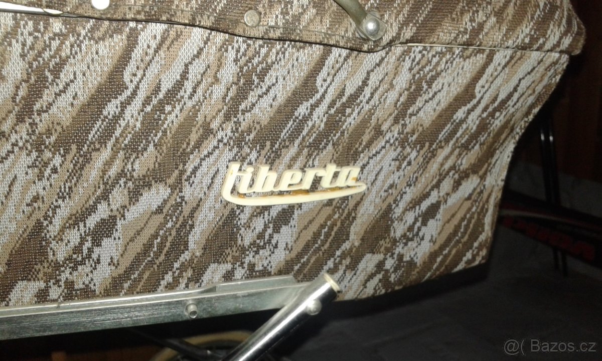 Retro kočárek pro panenky Liberta - 5