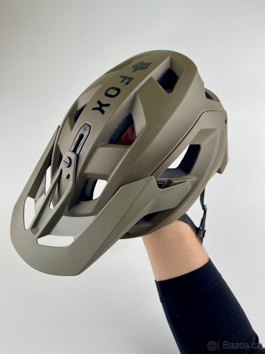 Přilba FOX MIPS - top stav, vel. L - 5