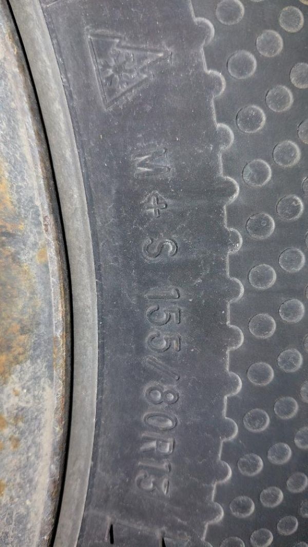 Celoroční pneu 13" - 5