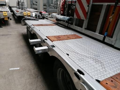 Přívěs vlek na přepravu CAT Takeuchi JCB terex - 5