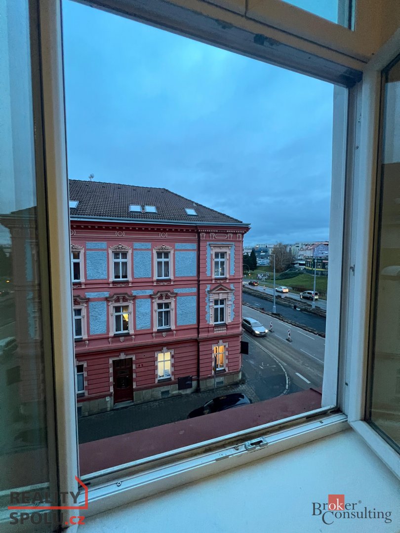 Pronájem, byty/1+1, 44 m2, Krátká 1000/1, Jižní Předměstí, 3 - 5