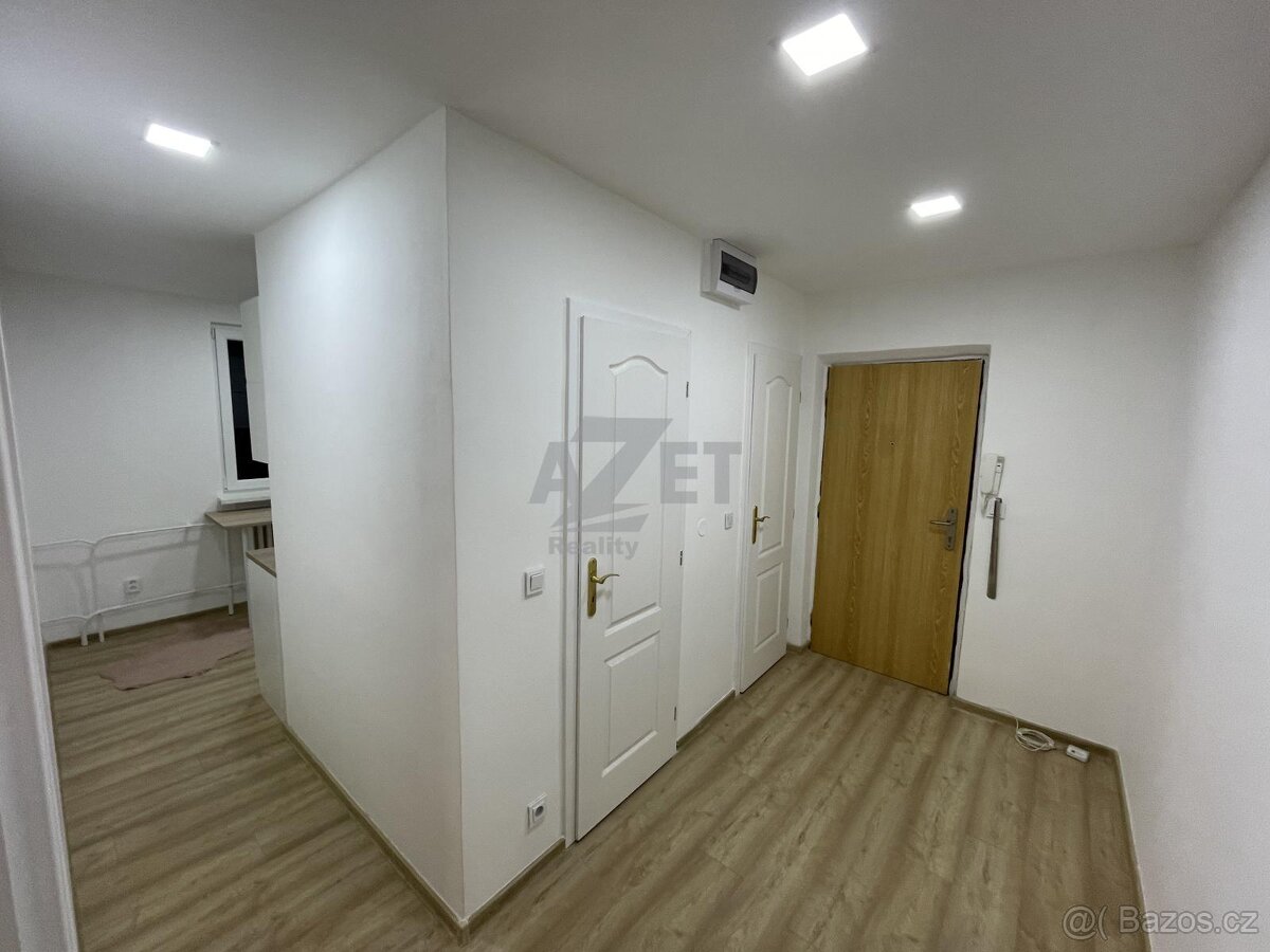 Prodej, byt 2+1, 55 m2, Orlová, ul. Mládí - 5