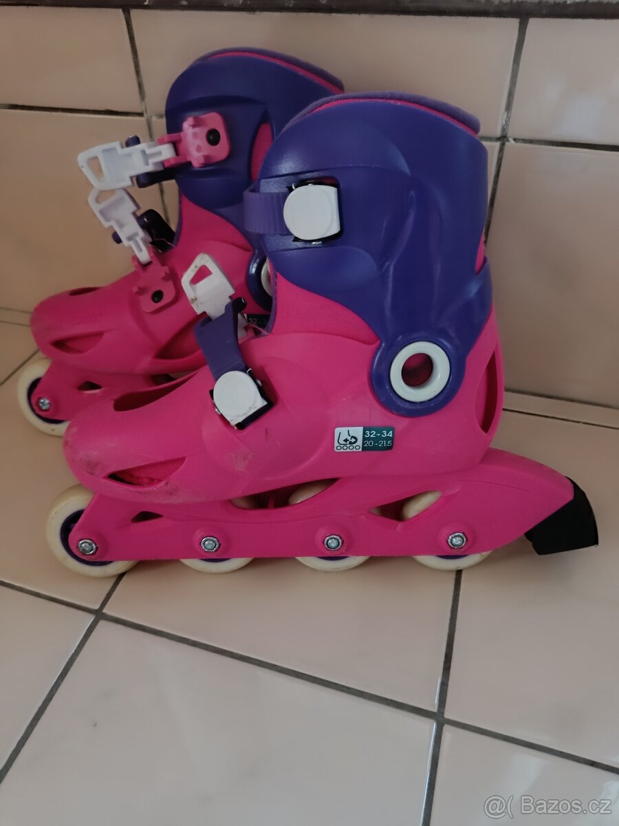 Prodám dívčí rostoucí kolečkové brusle - 5