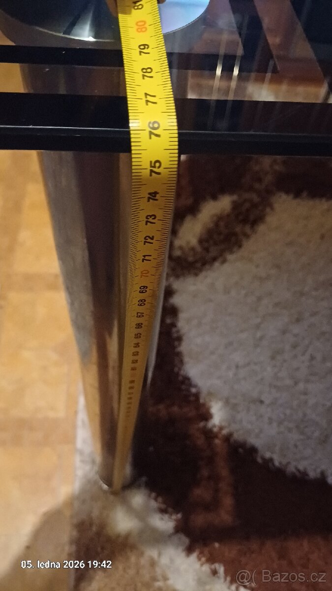 Kuchyňský stůl. - 5