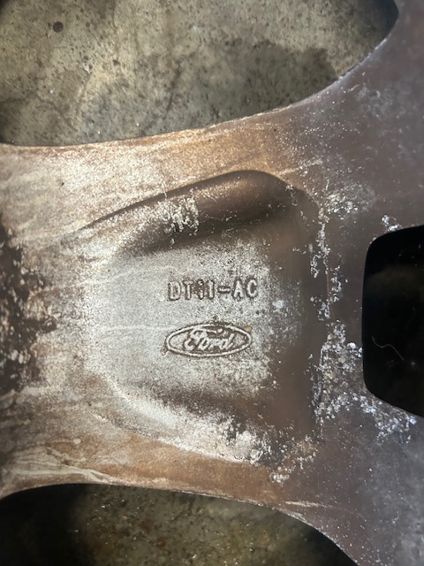 Ford Connect 2014-- 16" AL Disky originál - 5