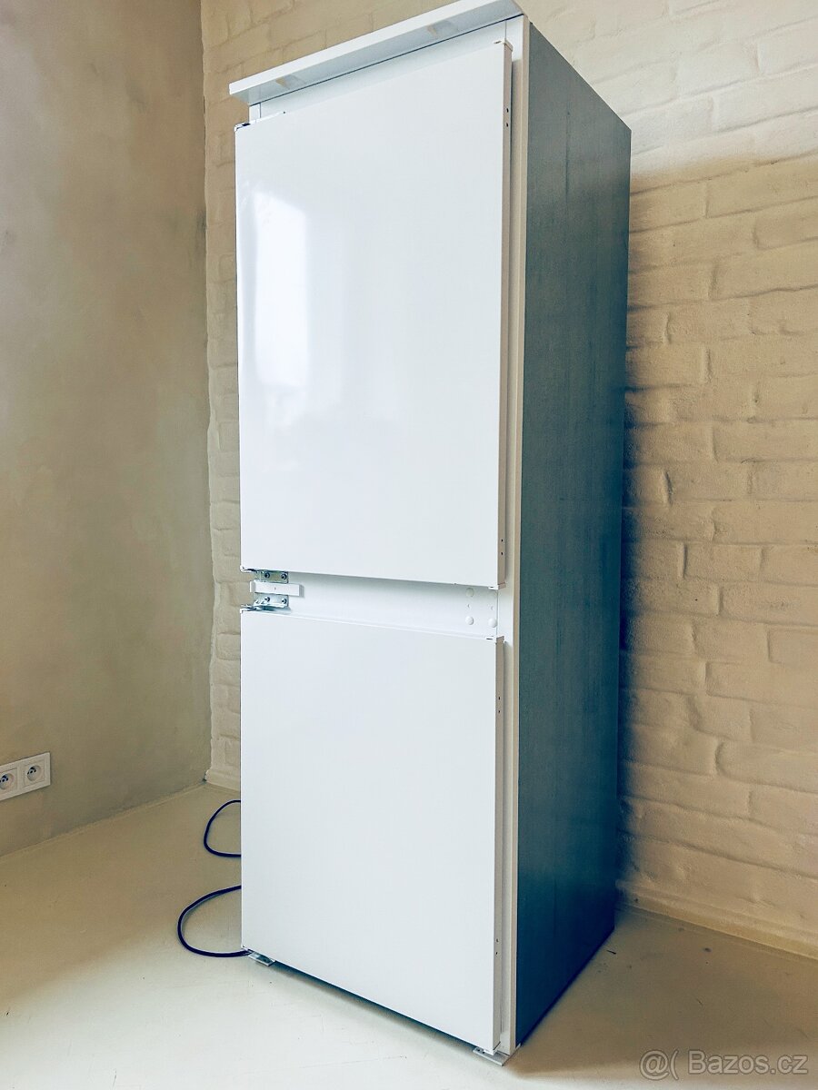 lednička IKEA RÅKALL / špičkový stav - 5