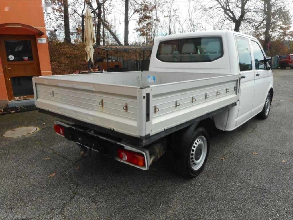 Volkswagen Transporter,2,0 TDi 4Motion 1 - 5