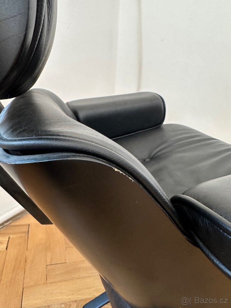 Černé křeslo - 5