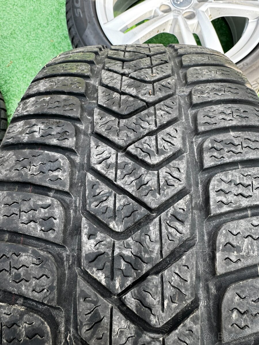 Originál alu kola Audi A5 A4 B9 zimní 5x112 R17 - 5