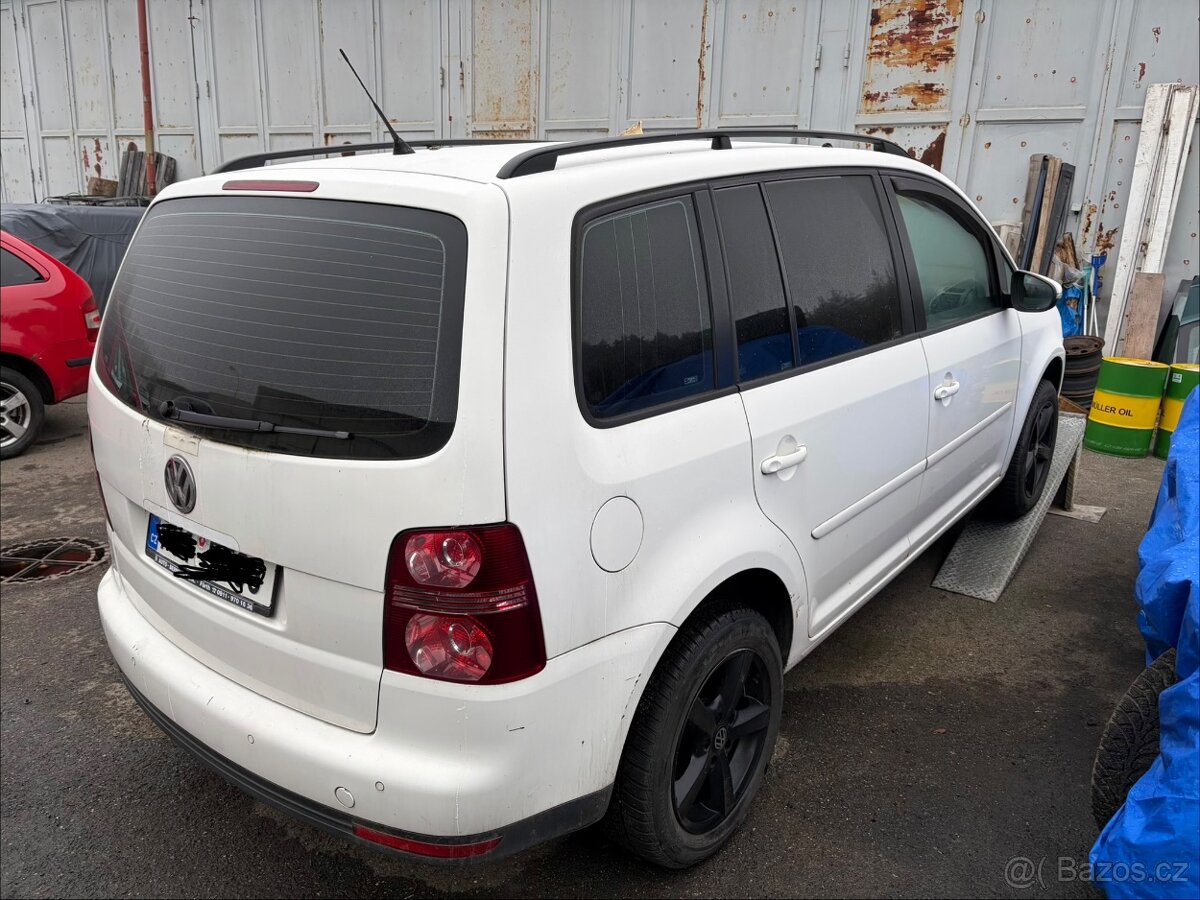 Díly Touran 1.9tdi 77kw DSG 7st - 5