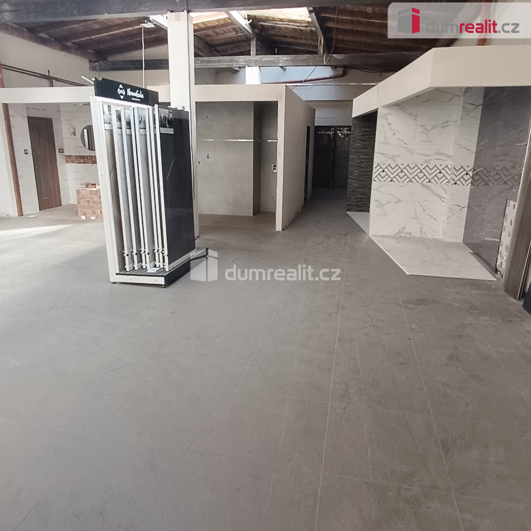 prodej velké obchodního komplexu, ul. Dělnická, Děčín - Letn - 5