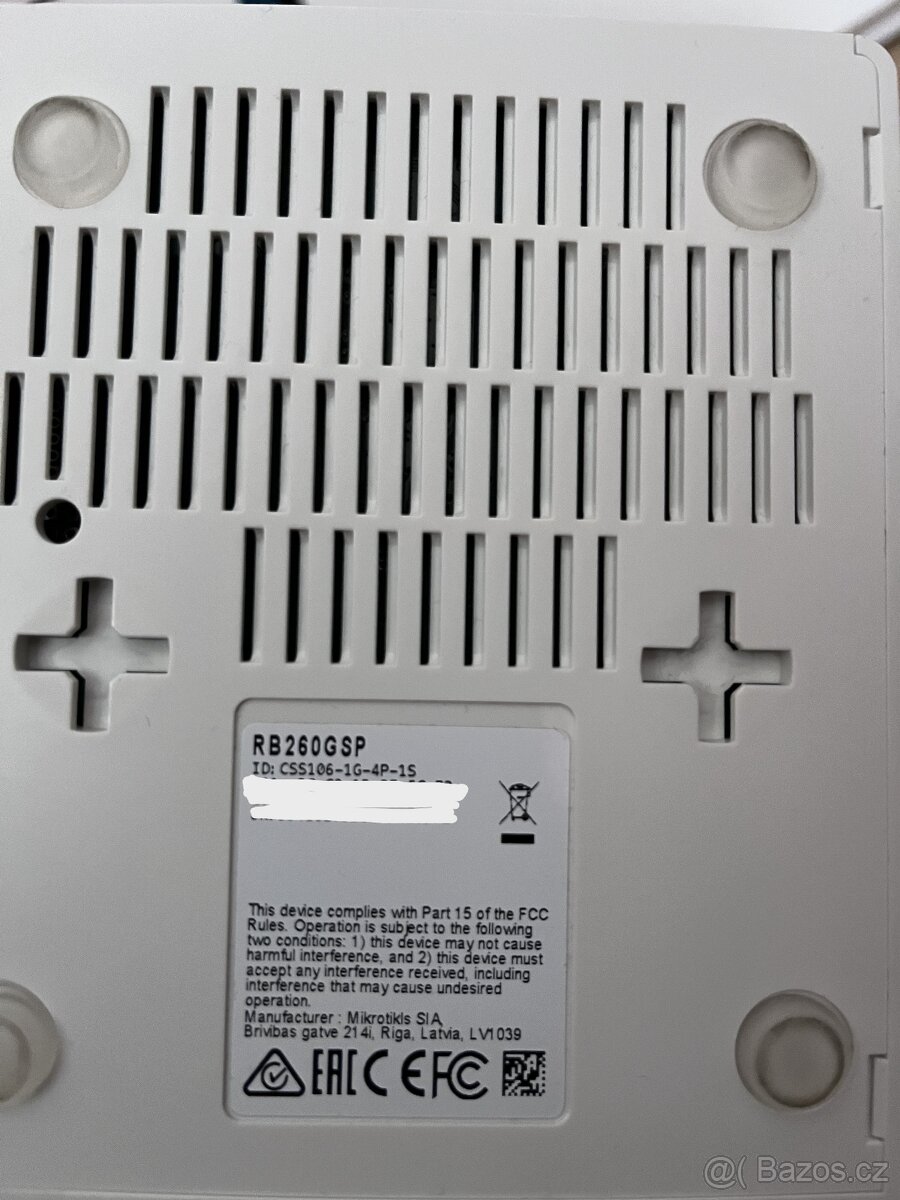 Prodam Mikrotik Switch RB260GSP - 5