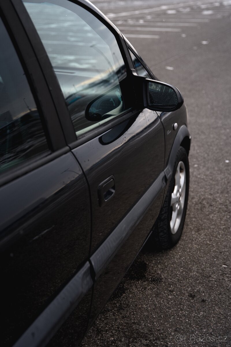 Opel Zafira 2.0 TDI - 5