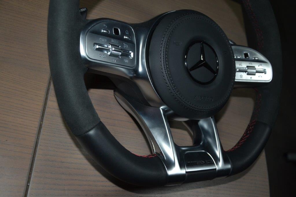 Volant Mercedes-Benz AMG - 5