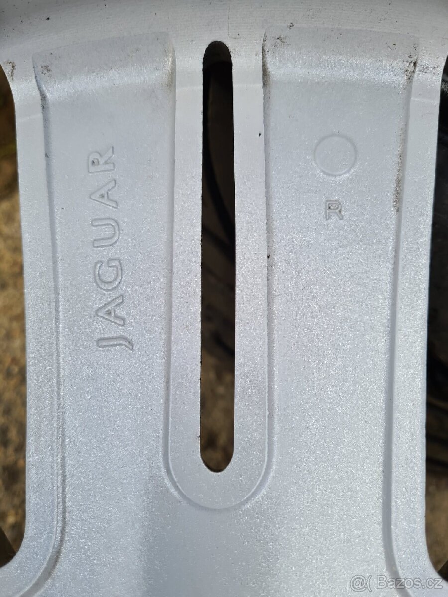 Originalní Supercharged Nevis Alu kola - 5