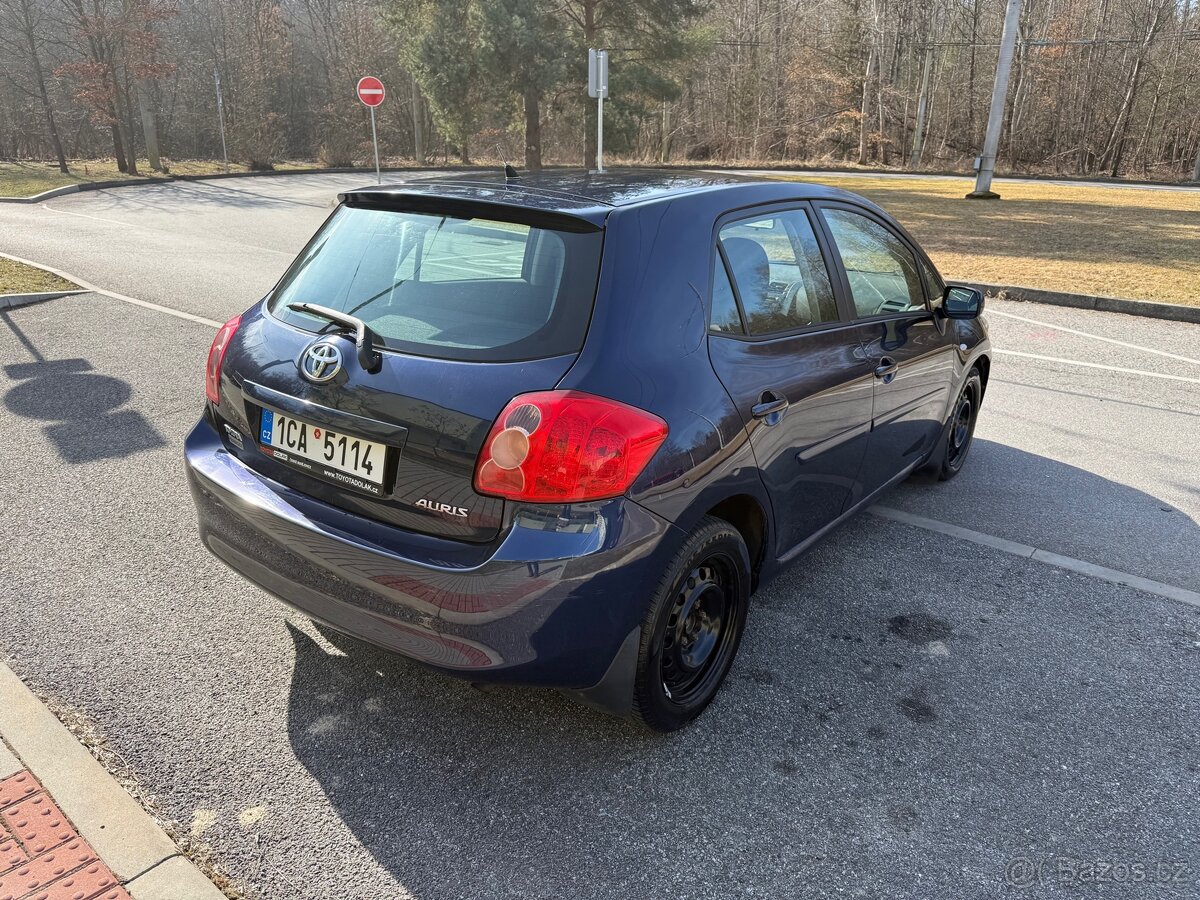 Toyota Auris 1.4 D-4D 66kw - 5