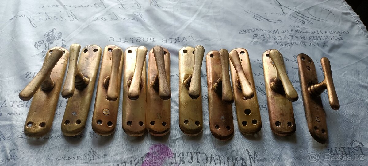 Mosazné kování (kličky) - 5