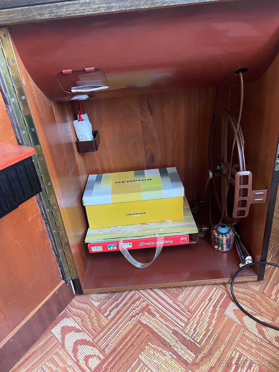 Prodám ložnici z 50 let - 5