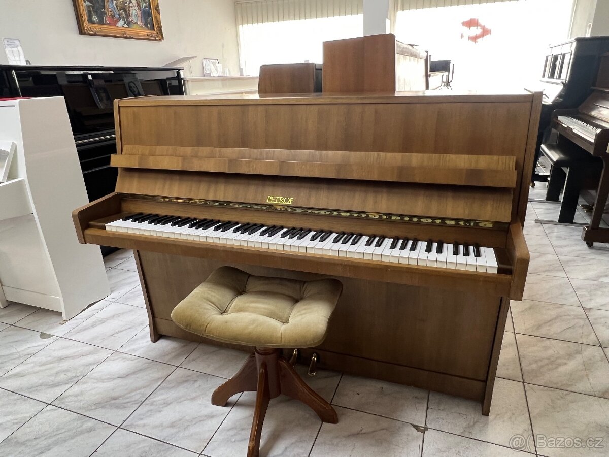 Petrof harmonie 105 se zárukou 2 roky, PRODÁNO - 5
