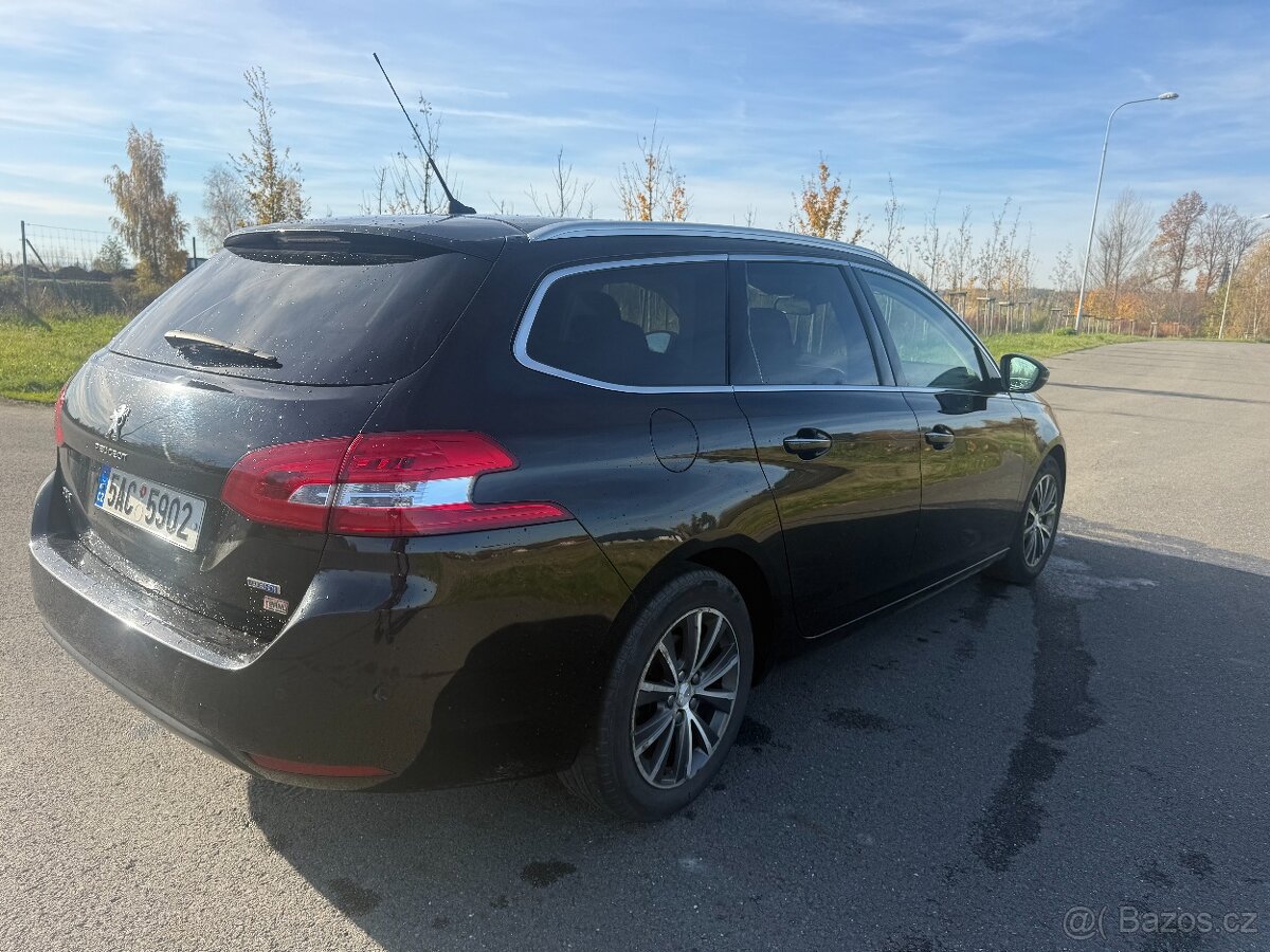 Peugeot 308 1,6 HDi 88 kW Allure spotřeba 3,8 l - 5