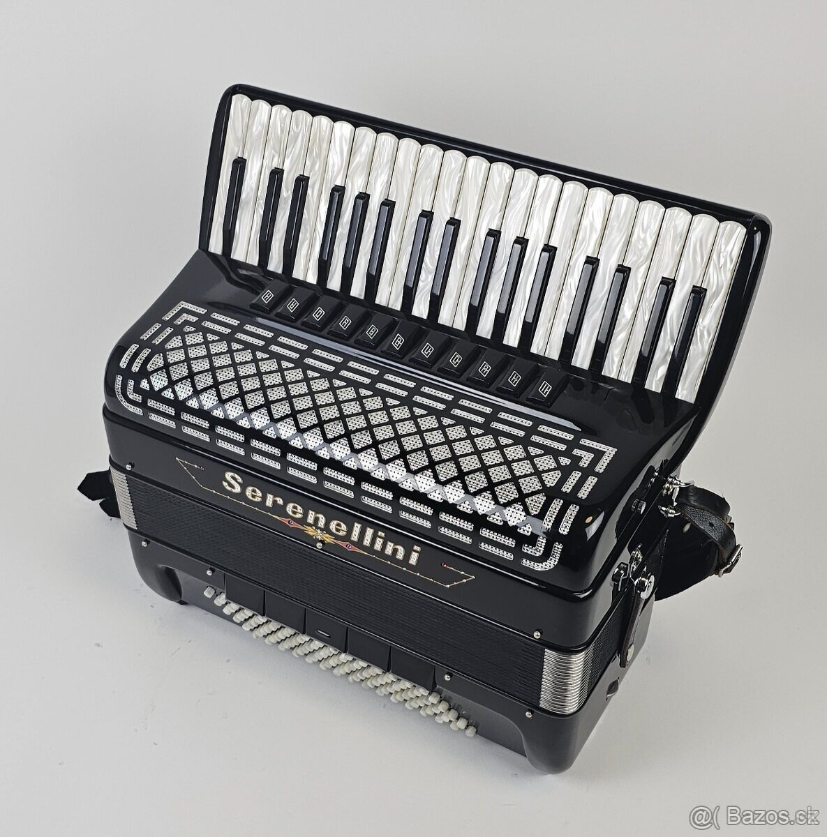 taliansky akordeon harmonika Serenellini, 96 bas 4 hlas - 5