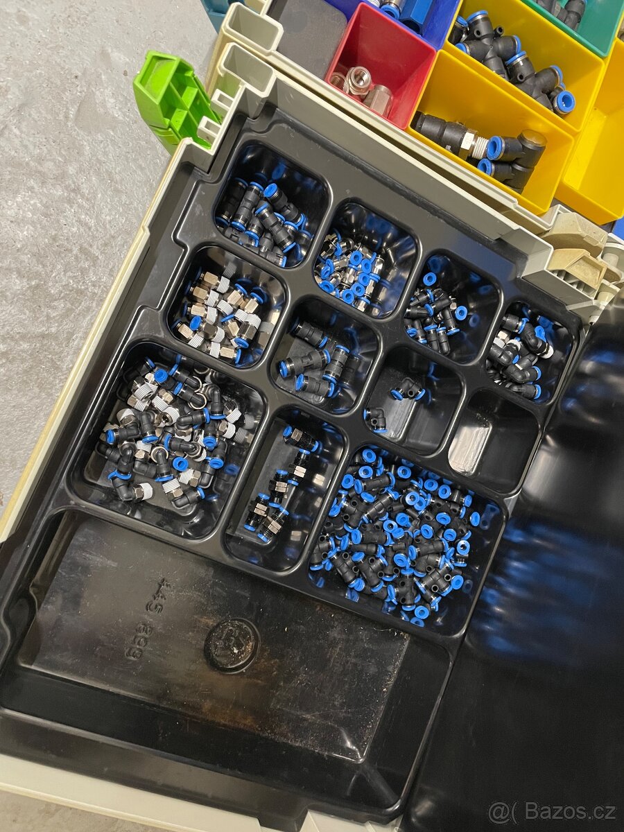 Instalacni material FESTO - 5