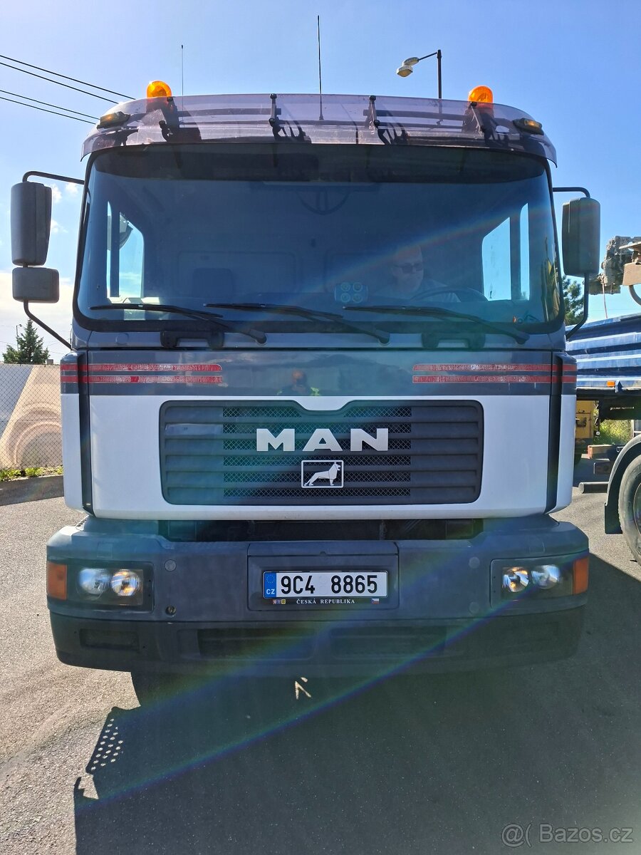 Šroubový kompresor Atlas Copco XAHS 350 - 5