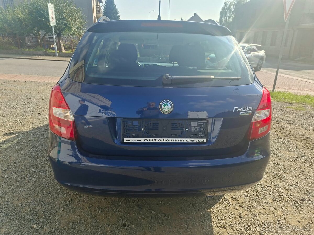 Škoda fabia kombi 1.4 16v - 5