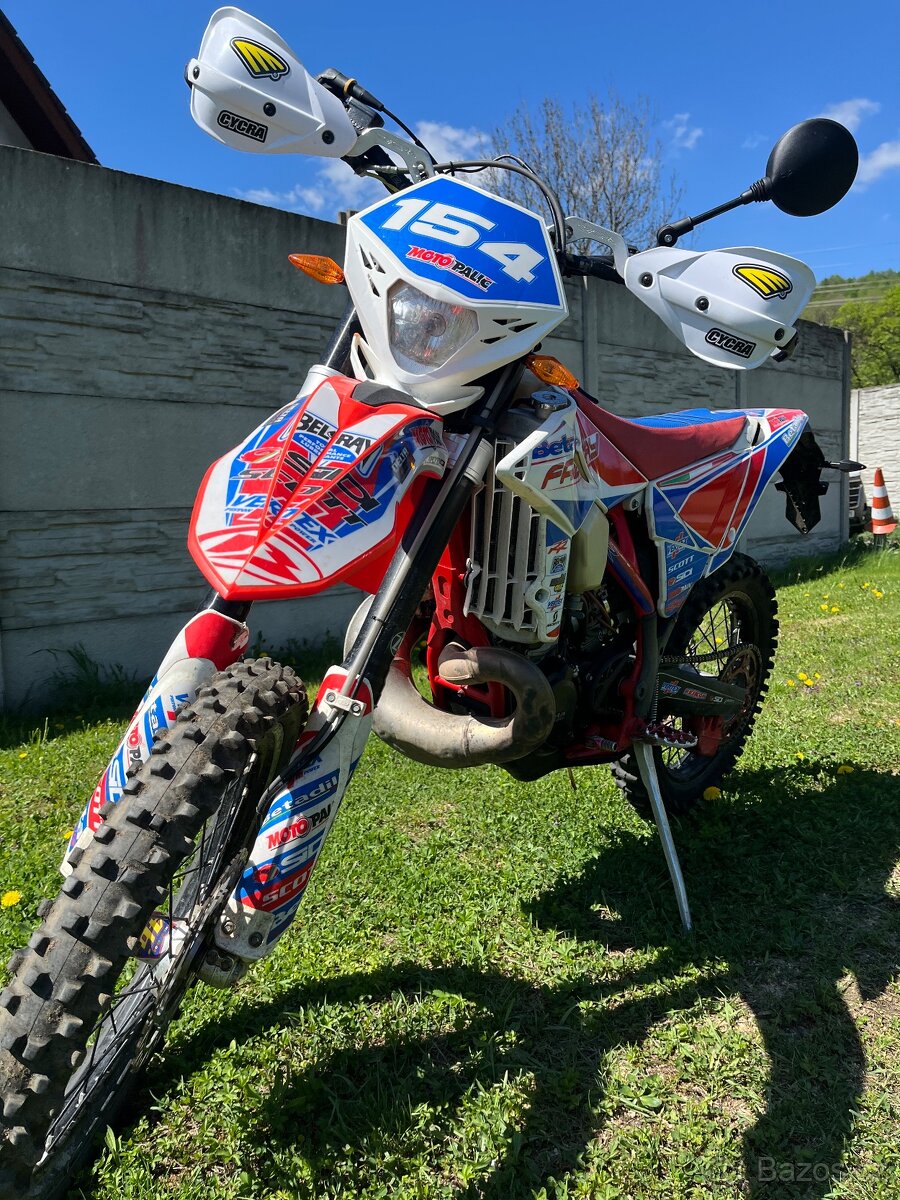 Beta RR 300
