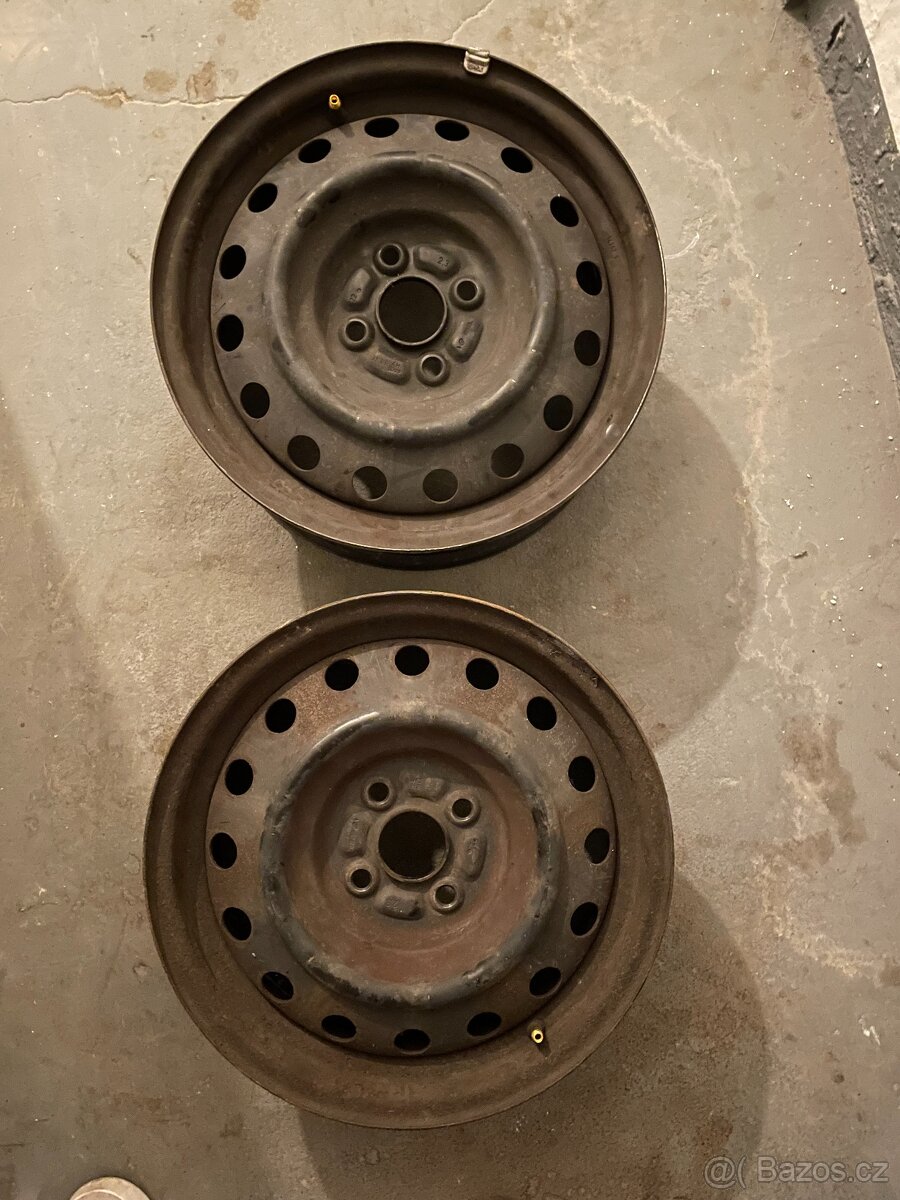 Pneumatiky 185/65 R15+plechy - 5