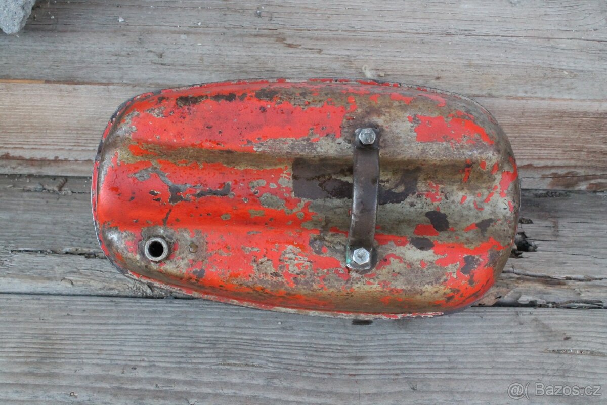 Nádrž na moped Stadion - 5