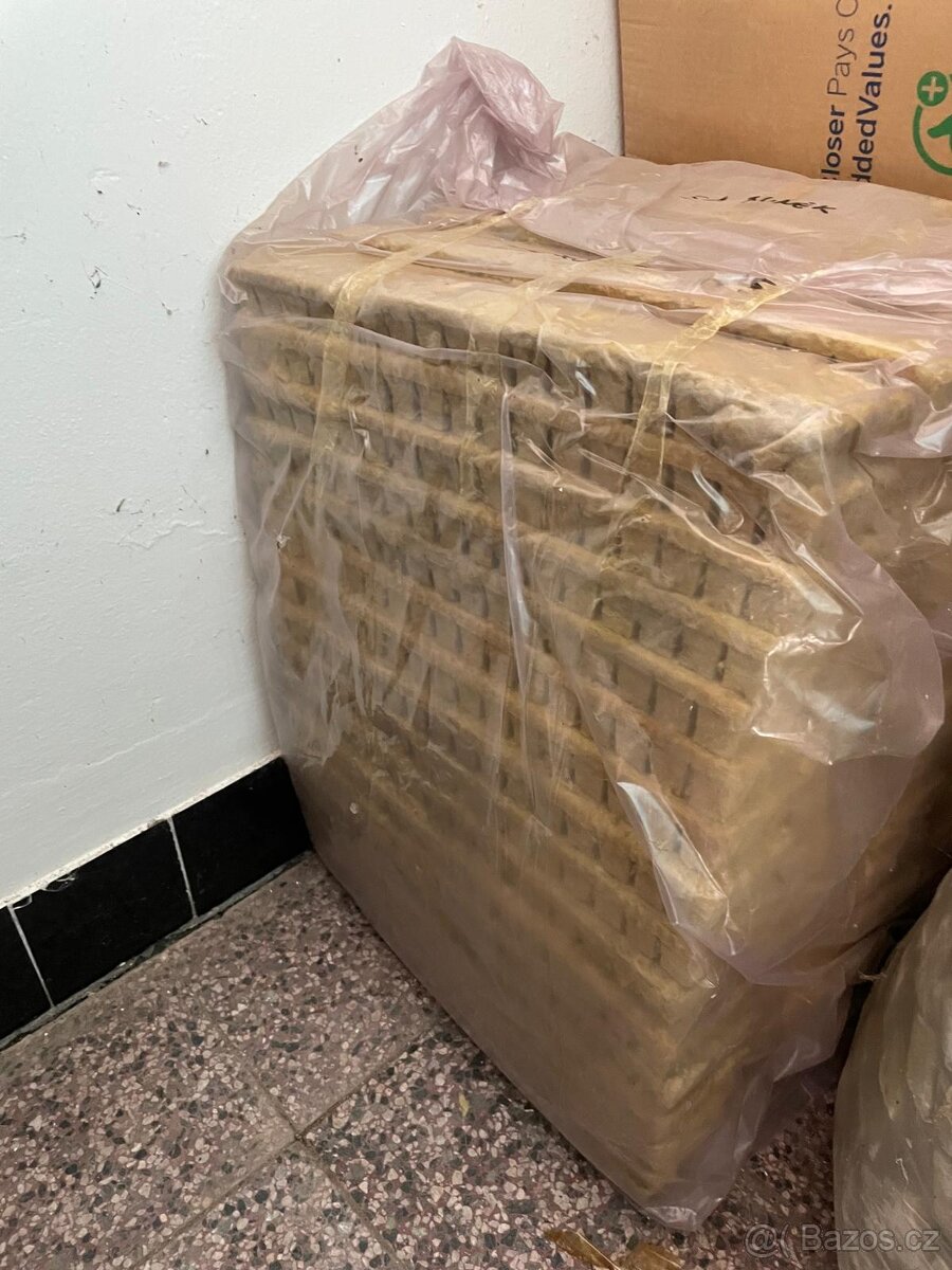 Rockwool sadbovací kostka 30x30x40 mm bez díry - 5