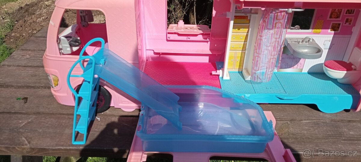 Barbie karavan - 5
