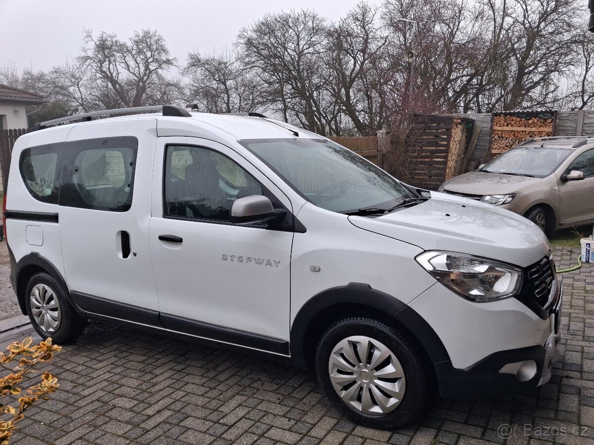Dokker Stepway 1.5 DCI, 8/2019 165000km - 5