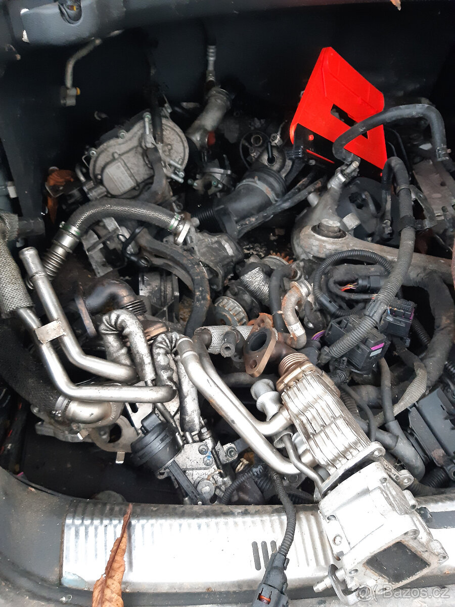 VW Phaeton 3,0TDI V6 2005 4x4 - pouze díly - 5