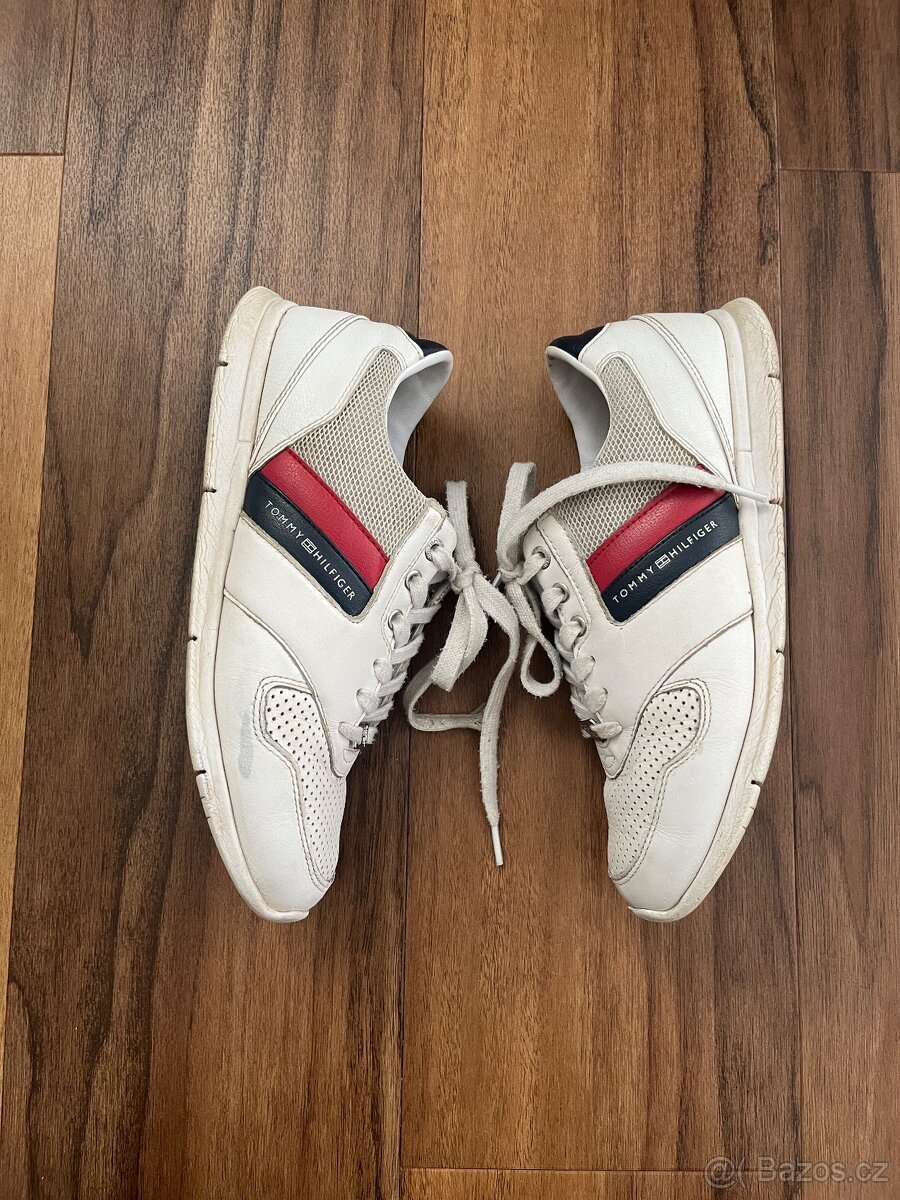 Kožené bílé tenisky Tommy Hilfiger - 5