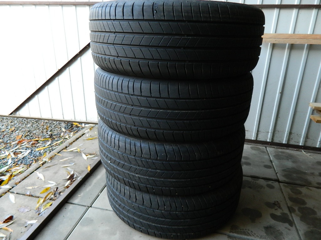 235/50 R19 KUMHO - 5