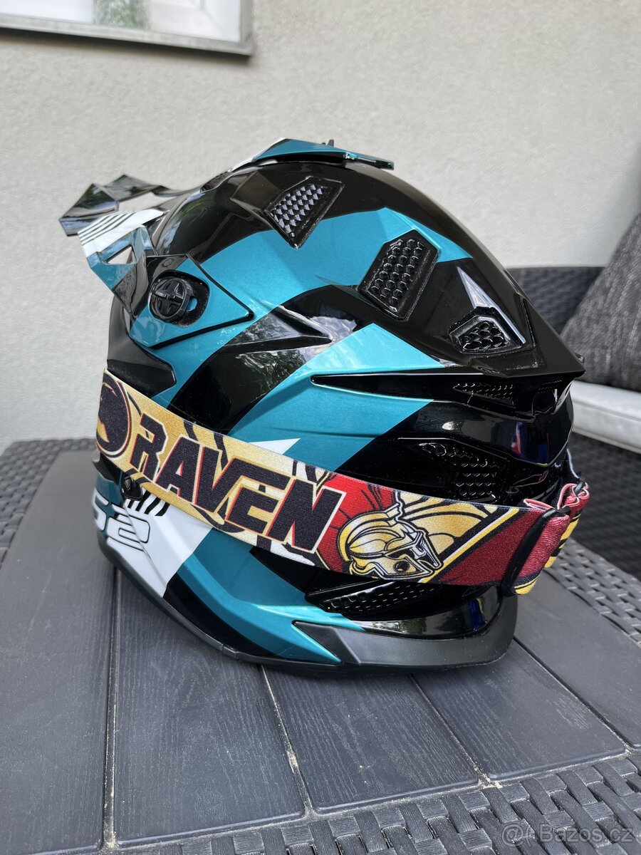 LS2 enduro helma